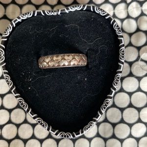 Brighton size 9 heart etched band